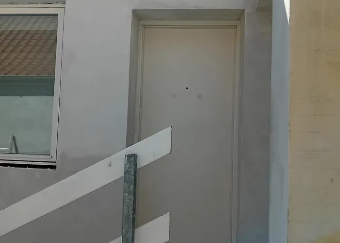 Centrally Located Apartamento *